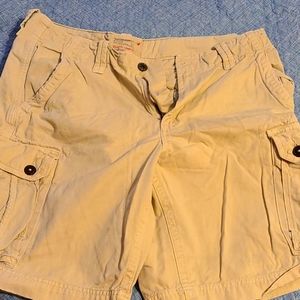 American eagle outfitters cargo shorts tan 36